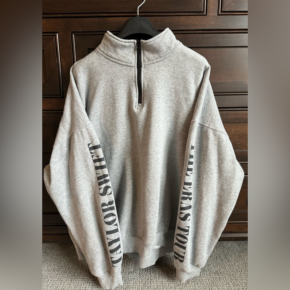 Taylor Swift Eras Tour XL Quarter Zip Fleece Sweatshirt